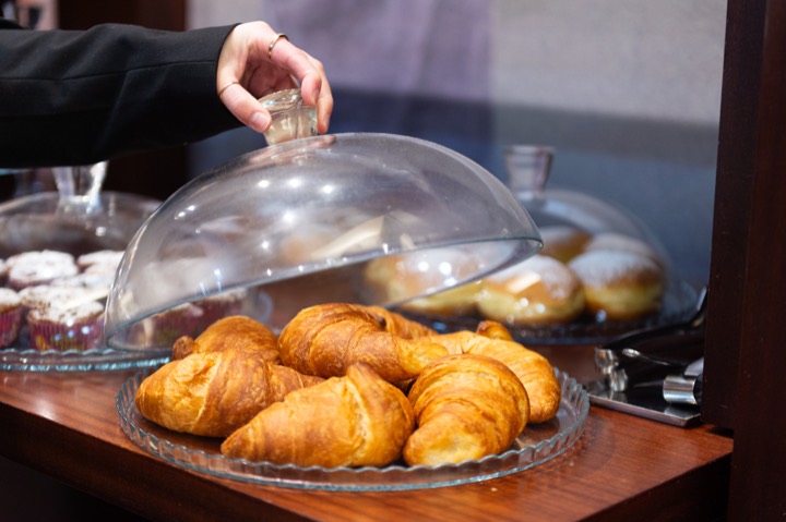Croissants and pastries for breakfast – Hotel Tiffany Milano