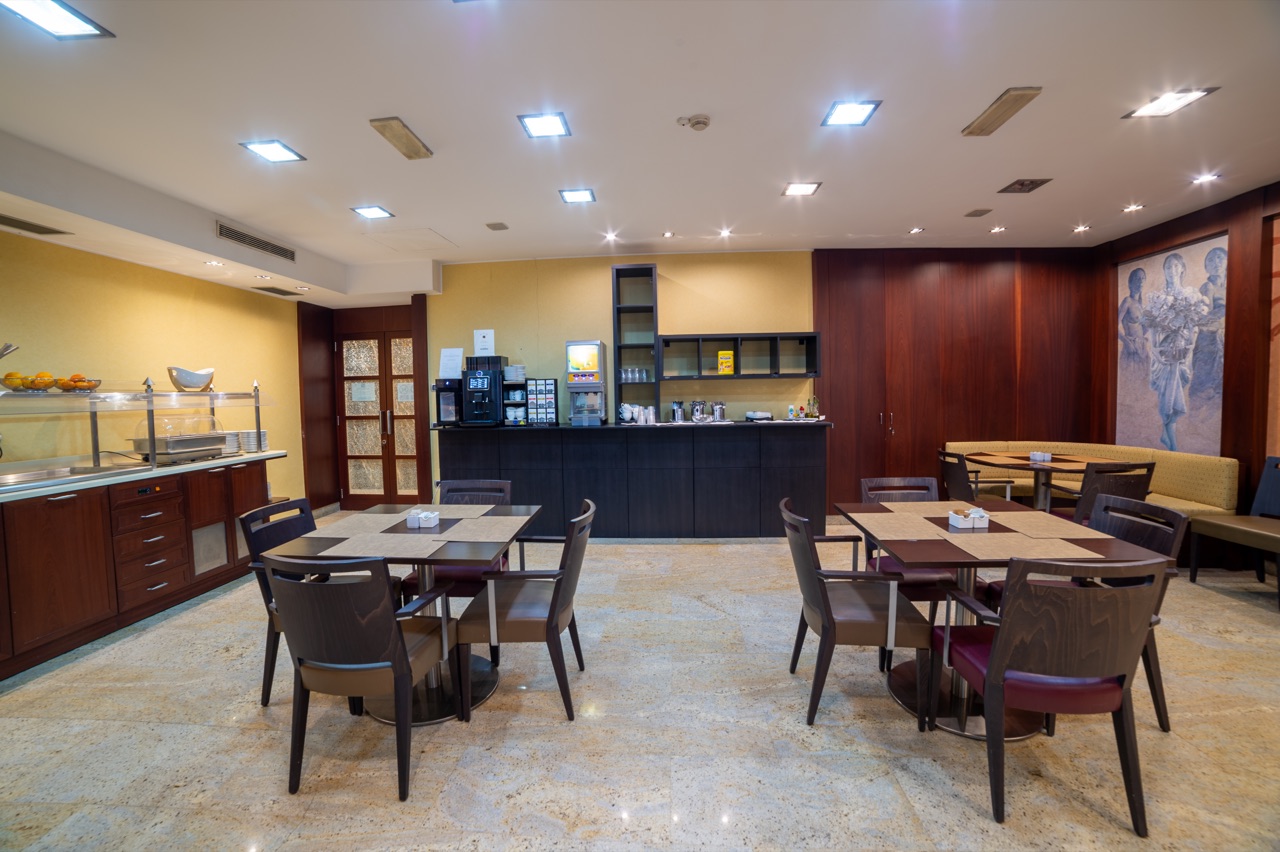 El buffet del desayuno – Hotel Tiffany Milano